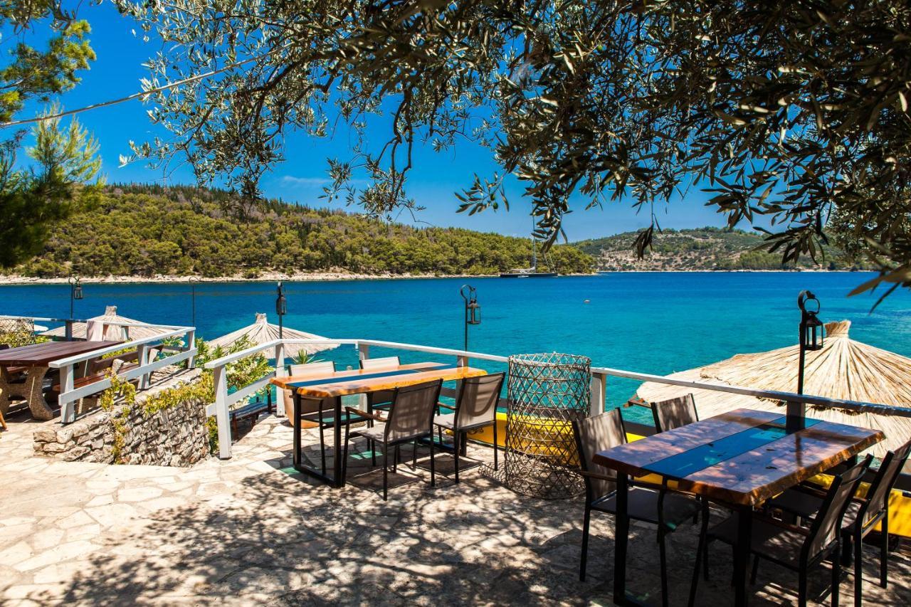 Pebble Bay Paradise House فيلا لوكا المظهر الخارجي الصورة